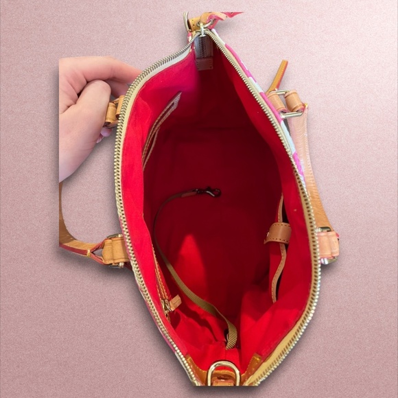 Authentic Dooney & Bourke Pink White Chevron Satchel Tote Strap Barbie Girly Y2K - Picture 11 of 16